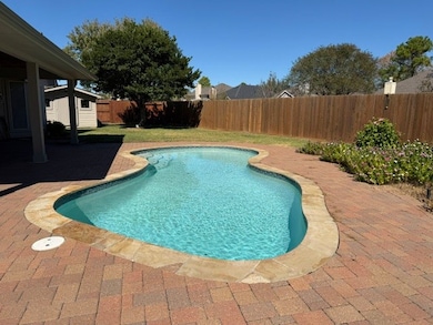 10435 Claybrook Dr, Houston, TX 77089 - photo 4