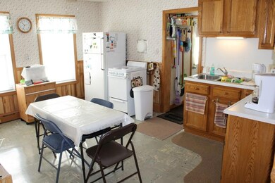 202 Cleaves St, Biddeford, ME 04005 - photo 4