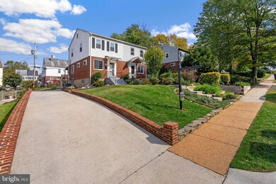 2236 Rollins Dr, Alexandria, VA 22307 - photo 4