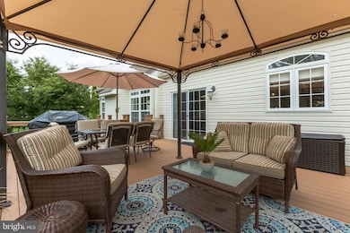 127 Delaware Crossing, Swedesboro, NJ 08085 - photo 3