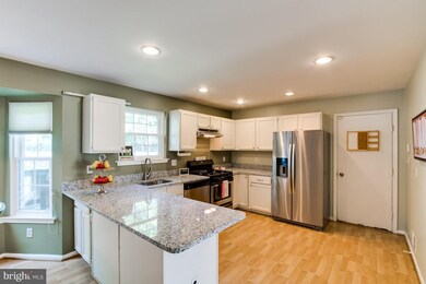 1434 Valebrook Ln, Herndon, VA 20170 - photo 7