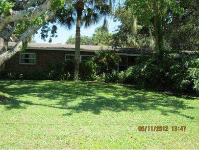 401 Mendel Ln, Titusville, FL 32796 - photo 3