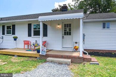 44 Worrell Ln, Colonial Beach, VA 22443 - photo 2