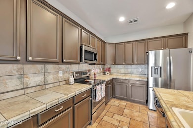13-web-or-mls-QP- 780_1261