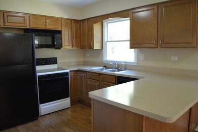 1061 Alameda Dr, Aurora, IL 60506 - photo 6