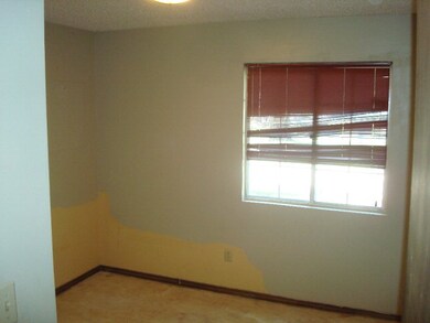 410 Perry St, Bainbridge, GA 39819 - photo 6