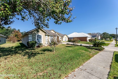 1386 Spanish Needle Ct, Orange Park, FL 32073 - photo 6