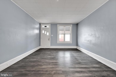 1634 Muhlenberg St, Reading, PA 19606 - photo 7