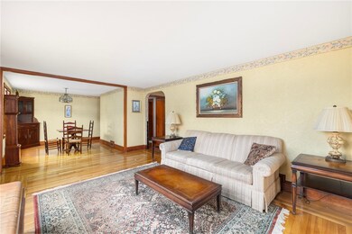 15 W Hill Cir, Cranston, RI 02920 - photo 4