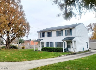 512 Euclid Ave, Lorain, OH 44052 - photo 2