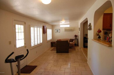 7 Arizona Room