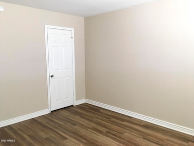 1861 E mobile Ln (4)