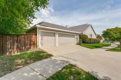 5801 Winter Park Dr, North Richland Hills, TX 76180 - photo 5