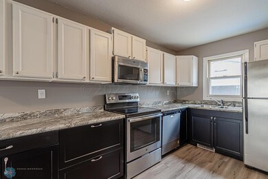 409 23rd Ave N, Fargo, ND 58102 - photo 7