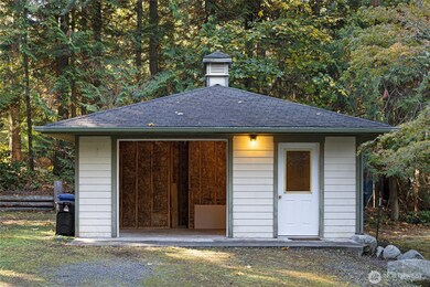 279 Point Caution Dr, Friday Harbor, WA 98250 - photo 6