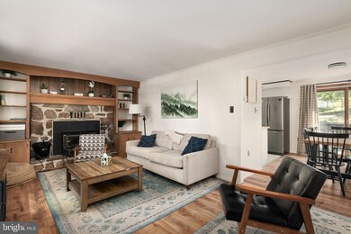 110 Tower Cir, Berkeley Springs, WV 25411 - photo 3