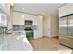 184 Baldwin St, New Brunswick, NJ 08901 - photo 4