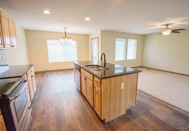 5824 Anna Ave, Williston, ND 58801 - photo 6