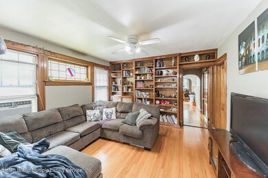 230_Davis_Ave__Staten_Island__NY_10310__