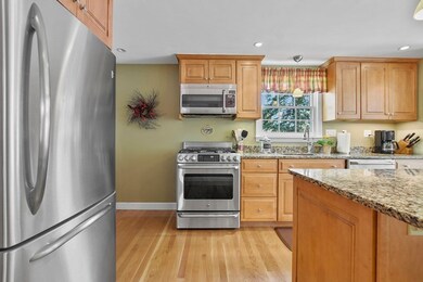 70 Emerson Ave, Peabody, MA 01960 - photo 6