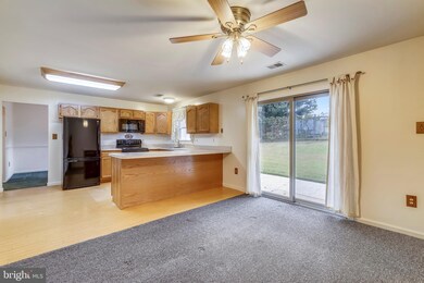 1602 Kent Fort Ln, Crofton, MD 21114 - photo 4