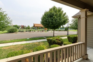 514 Stone Pointe Dr, Central Point, OR 97502 - photo 6