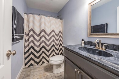 2060 Decker Rd, Maryville, IL 62062 - photo 7