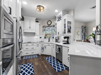 135 Greathouse Village, Decatur, TX 76234 - photo 7