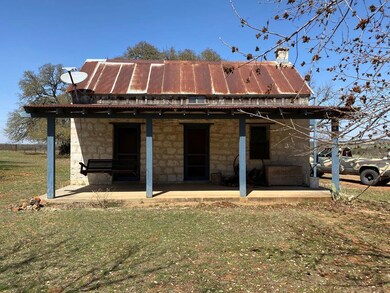 112 Armadillo Run, Fredericksburg, TX 78624 - photo 2