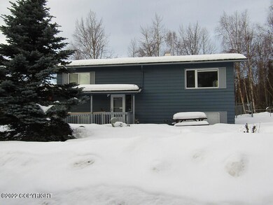 7451 Tyone Ct, Anchorage, AK 99504 - photo 2