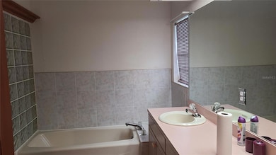 8404 Barrett Place, Tampa, FL 33617 - photo 7