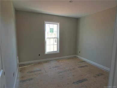 1028 Jennings Rd, Statesville, NC 28625 - photo 7