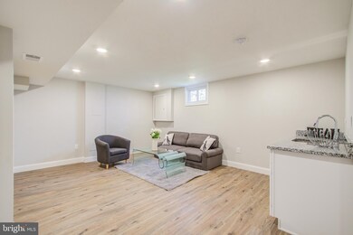 6705 Clinglog St, Capitol Heights, MD 20743 - photo 7