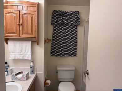 3346 Sunnyview Rd NE, Salem, OR 97301 - photo 6