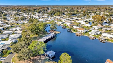 722 Landry Ln, Tavares, FL 32778 - photo 6