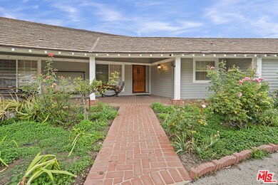 29637 Pacific Coast Hwy, Malibu, CA 90265 - photo 2