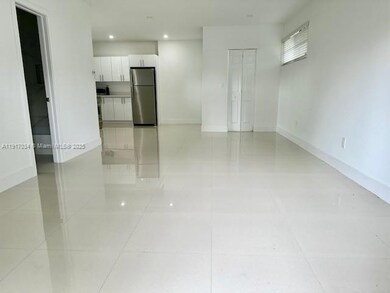 3801 Ponce de Leon Blvd unit Efficiency, Coral Gables, FL 33134 - photo 5