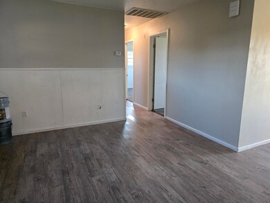 2415 E 30th St, Lubbock, TX 79404 - photo 5