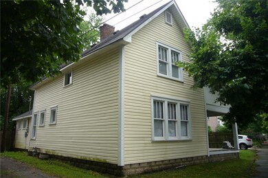 249 Johnson Ave, Franklin, IN 46131 - photo 2