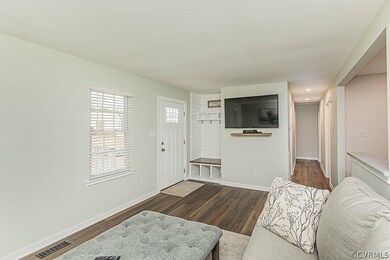 5931 Deerwater Ct, North Chesterfield, VA 23237 - photo 3