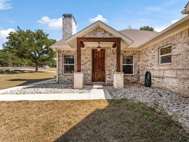 204 Amanda Dr, Weatherford, TX 76088 - photo 5