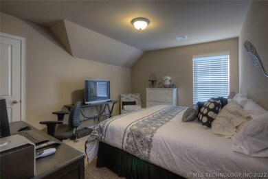 3710 W 113th St S, Jenks, OK 74037 - photo 5
