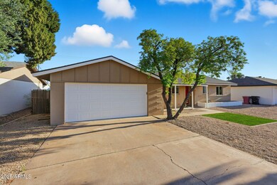 8257 E Cypress St unit 2, Scottsdale, AZ 85257 - photo 2