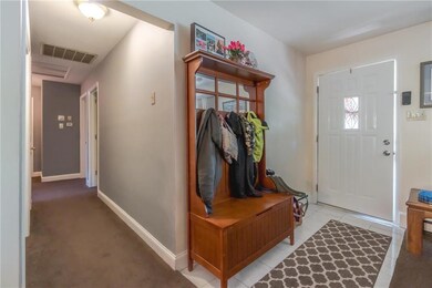 828 Glick Ave, Allentown, PA 18103 - photo 5