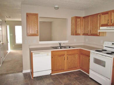 329 Bracken Place, Jacksonville, NC 28540 - photo 3