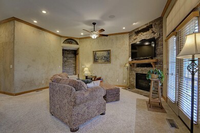 613 N Jerico St, Nixa, MO 65714 - photo 6