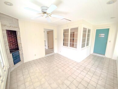 916 Elm Dr, West Lafayette, IN 47906 - photo 5