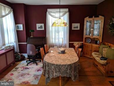 7756 Hazel Ave, Upper Darby, PA 19082 - photo 4