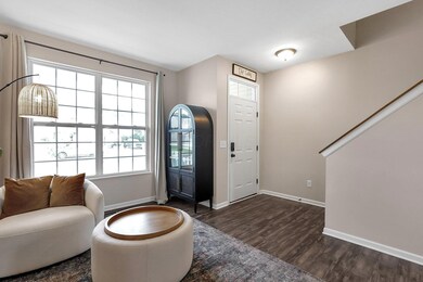 6-web-or-mls-202-rosewood-loop-sw