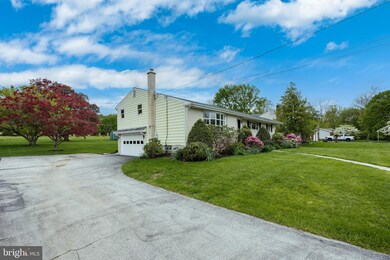 326 Old State Rd, Berwyn, PA 19312 - photo 4